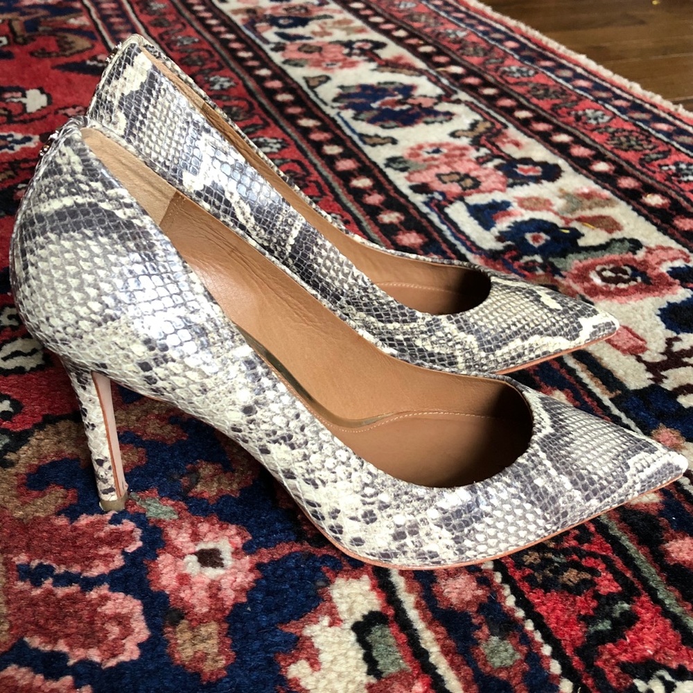 Coach Snakeskin Heels size 8.5